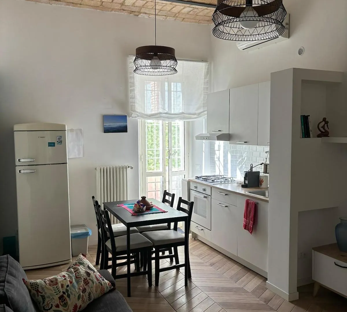Casa Mari - Cozy Apartment San Paolo Rom 0*,  Italien